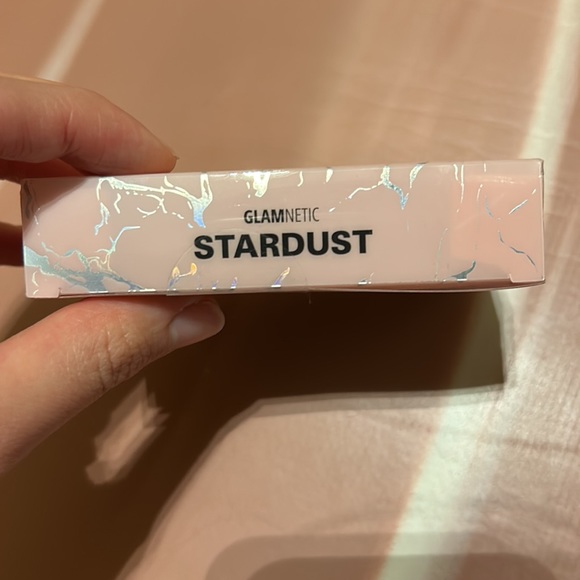 Glamnetic Stardust press on nails - Picture 3 of 3